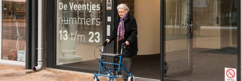 EN 16005 voor automatische deuren: wat betekent dat voor u als gebouweigenaar of gebruiker?